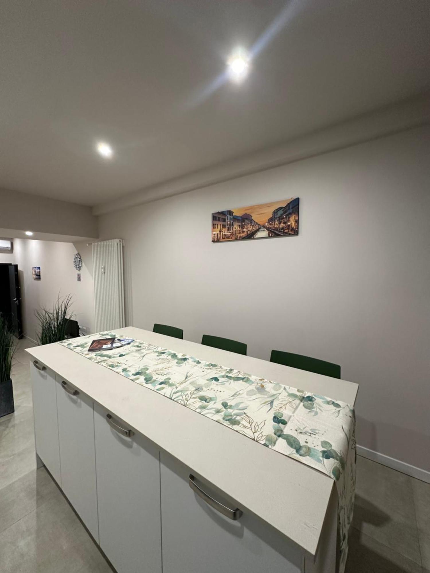 Monolocale Piazza Gambara M1 Appartement Milaan Buitenkant foto